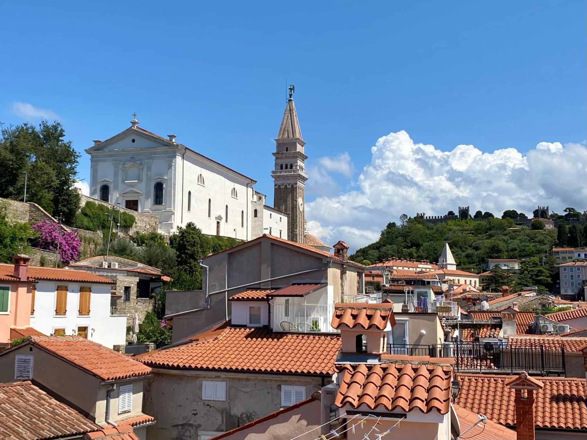 Romantic Maisonette Piran Luaran gambar