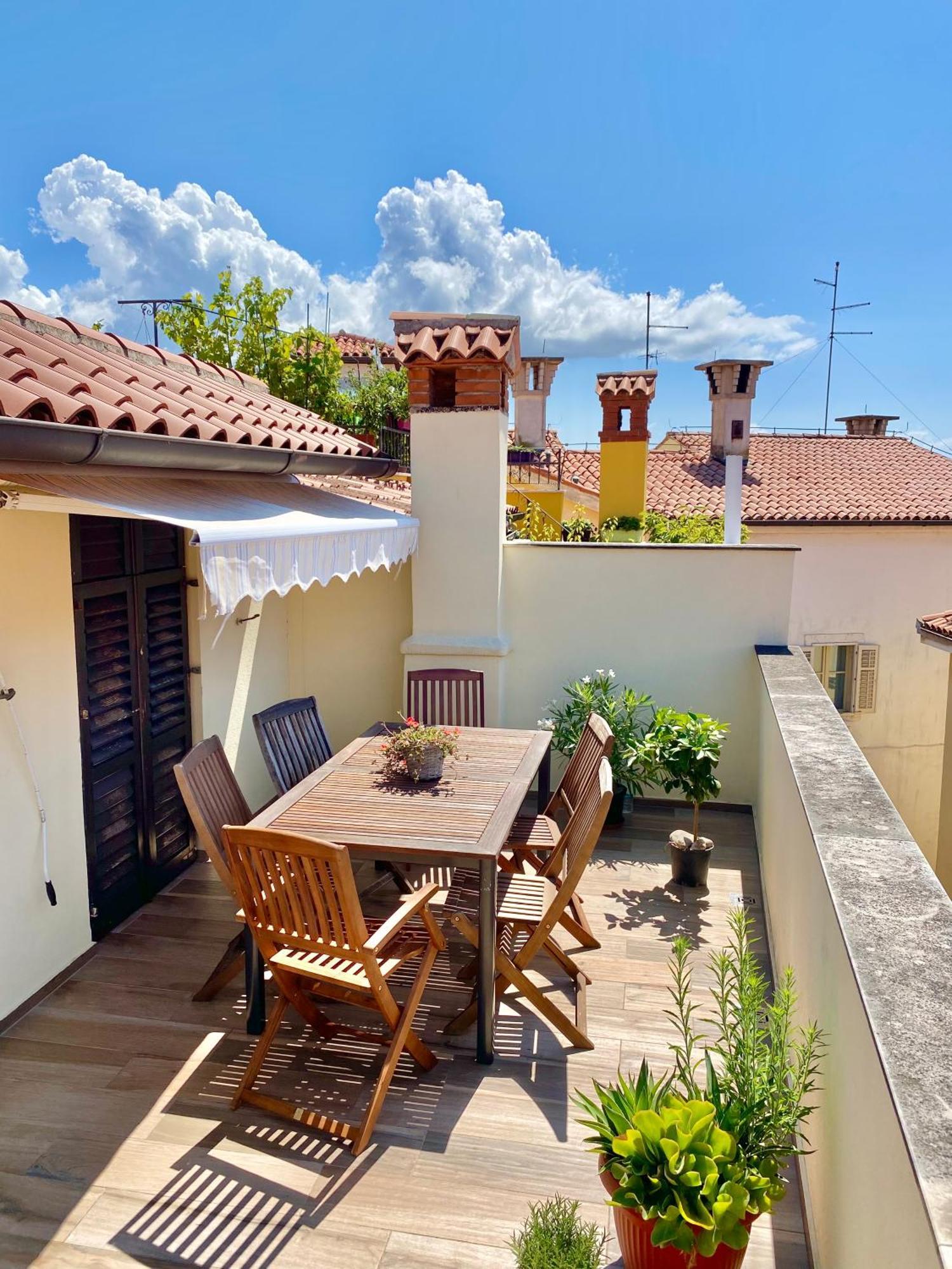 Romantic Maisonette Piran Luaran gambar
